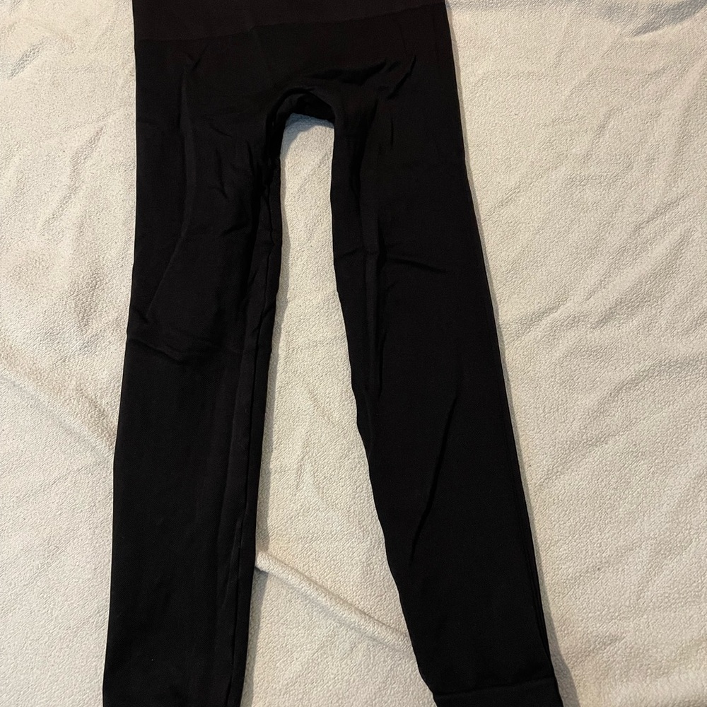 Black Spanx leggings size large